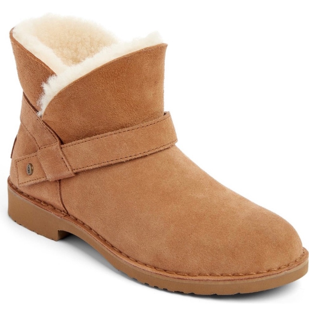 UGG Zariyah Ankle Bootie